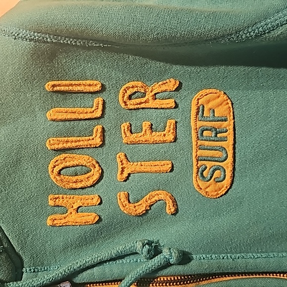 Hollister Surf Large Men's sweater - Picture 2 of 7